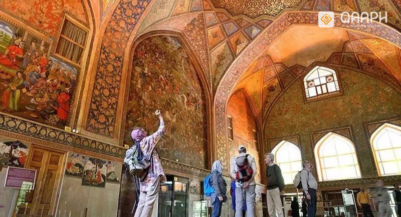 iran-isfahan-chehel-sotoon-palace-4