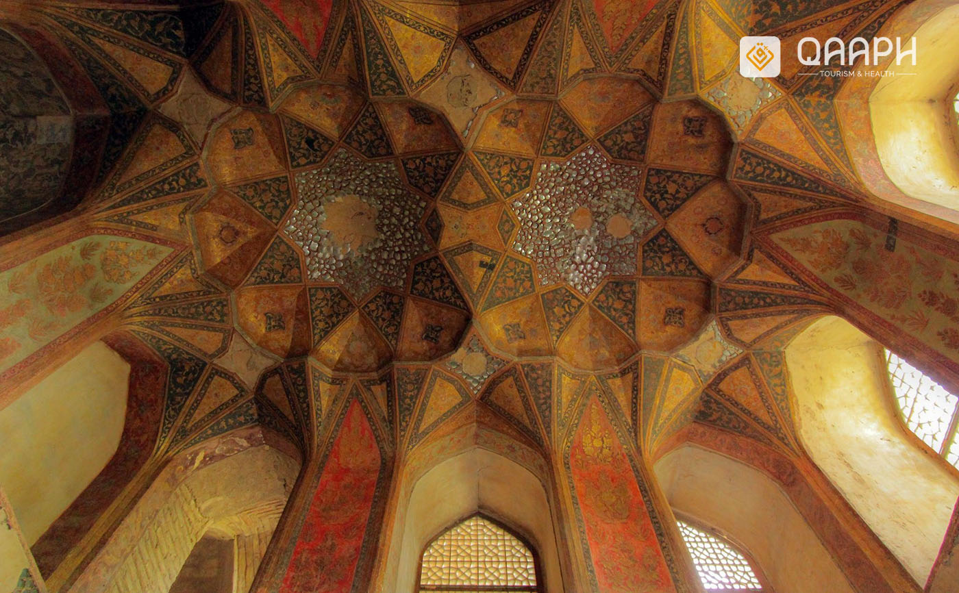 iran-isfahan-hasht-behesht-palace-3
