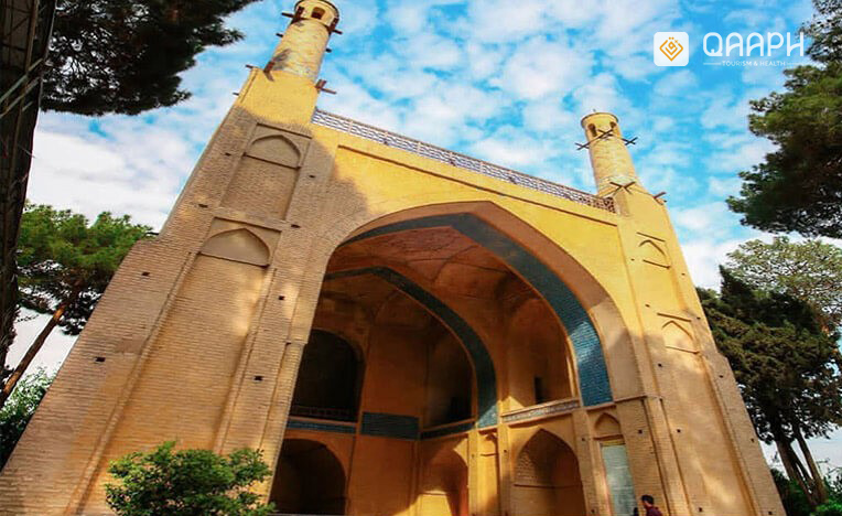 iran-isfahan-monar-jonban-2