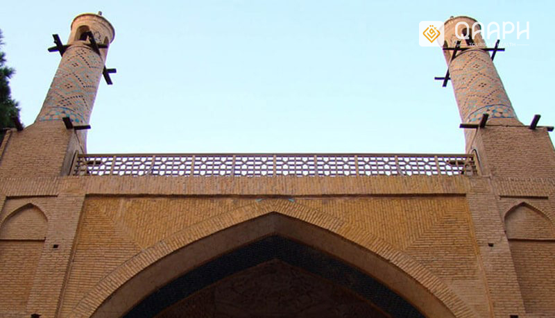 iran-isfahan-monar-jonban-7